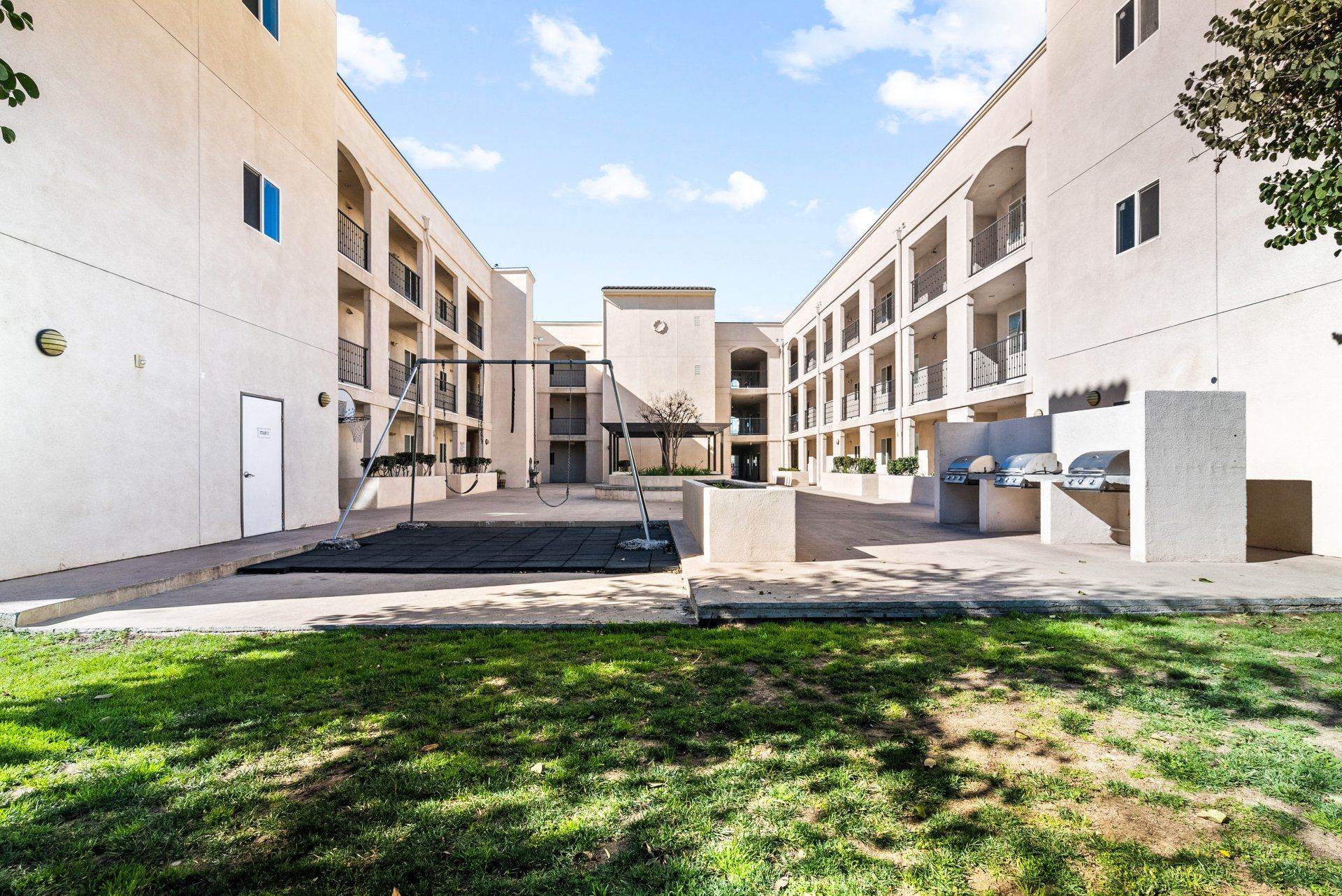 Sunland Gardens Photo Gallery