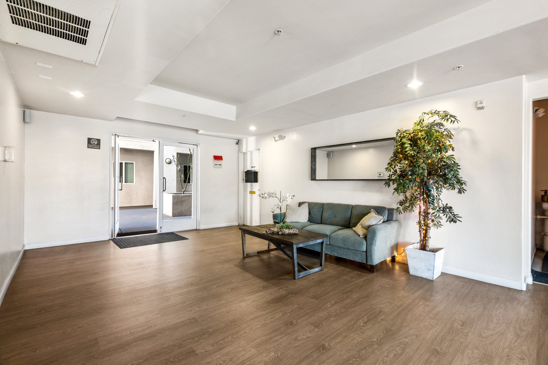 Sherman Oaks Photo Gallery