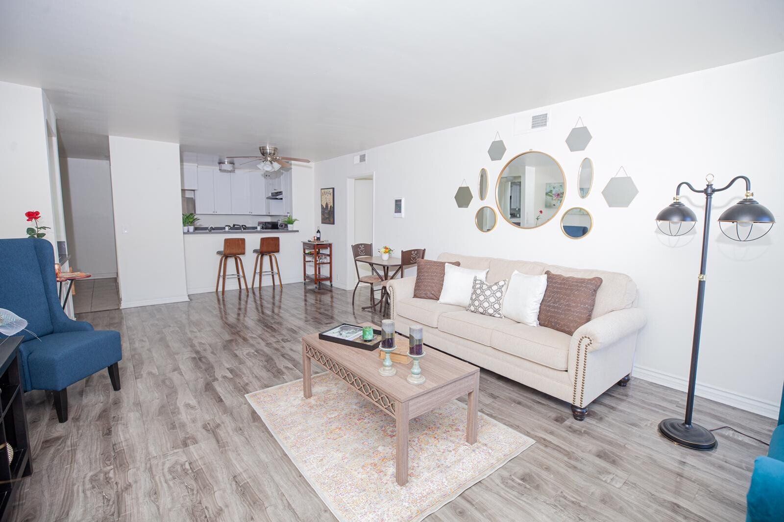 Premier Apartments Photo Gallery