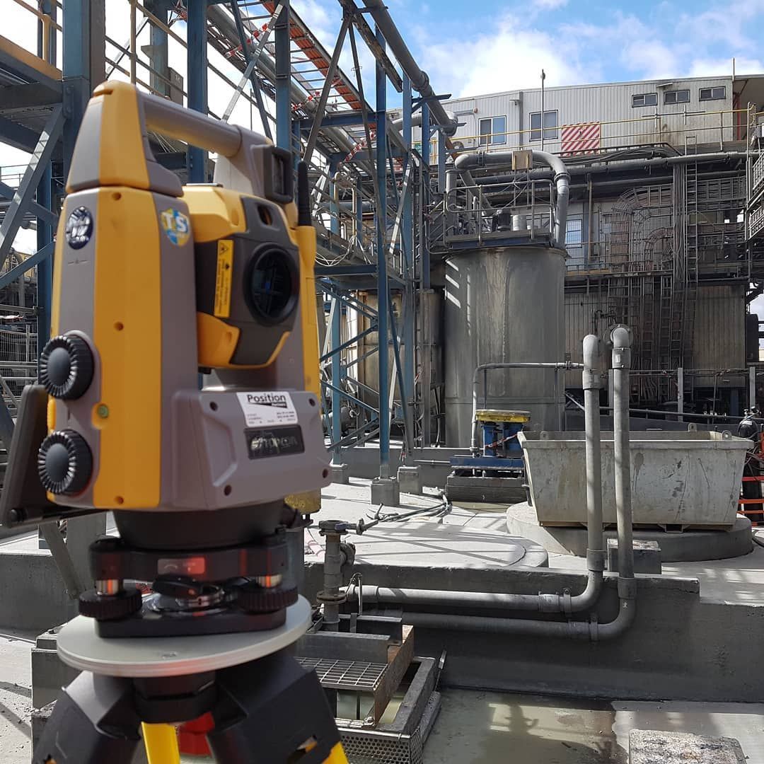 A Yellow And Gray Device That Says Rs On It — Western Survey Pty Ltd In Dubbo, NSW