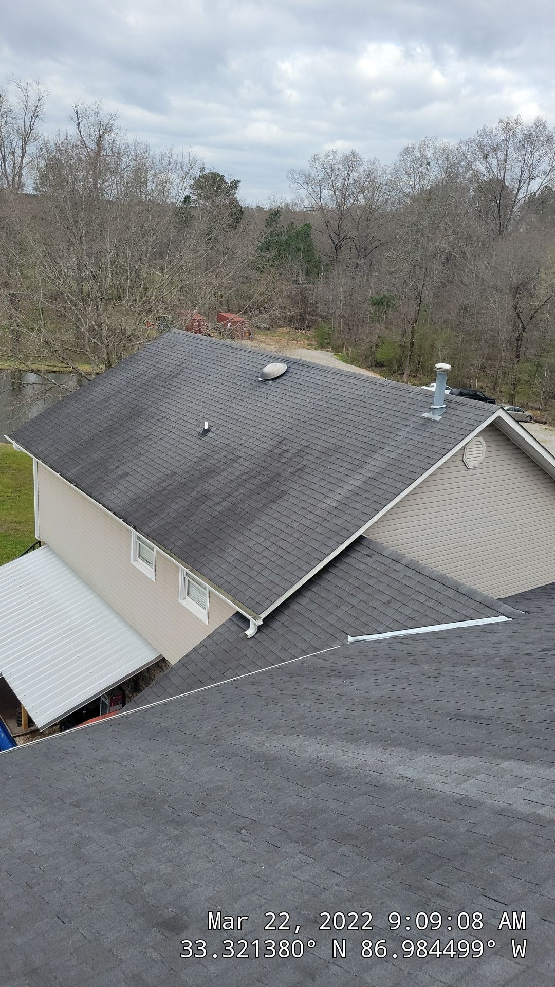 Clean Roofing Top View — Pelham, AL — Supreme Roofing & Renovations