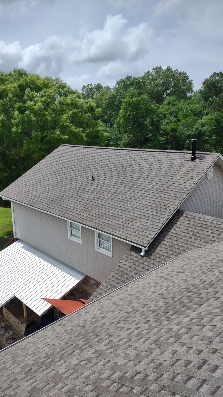 Finished Roofing — Pelham, AL — Supreme Roofing & Renovations