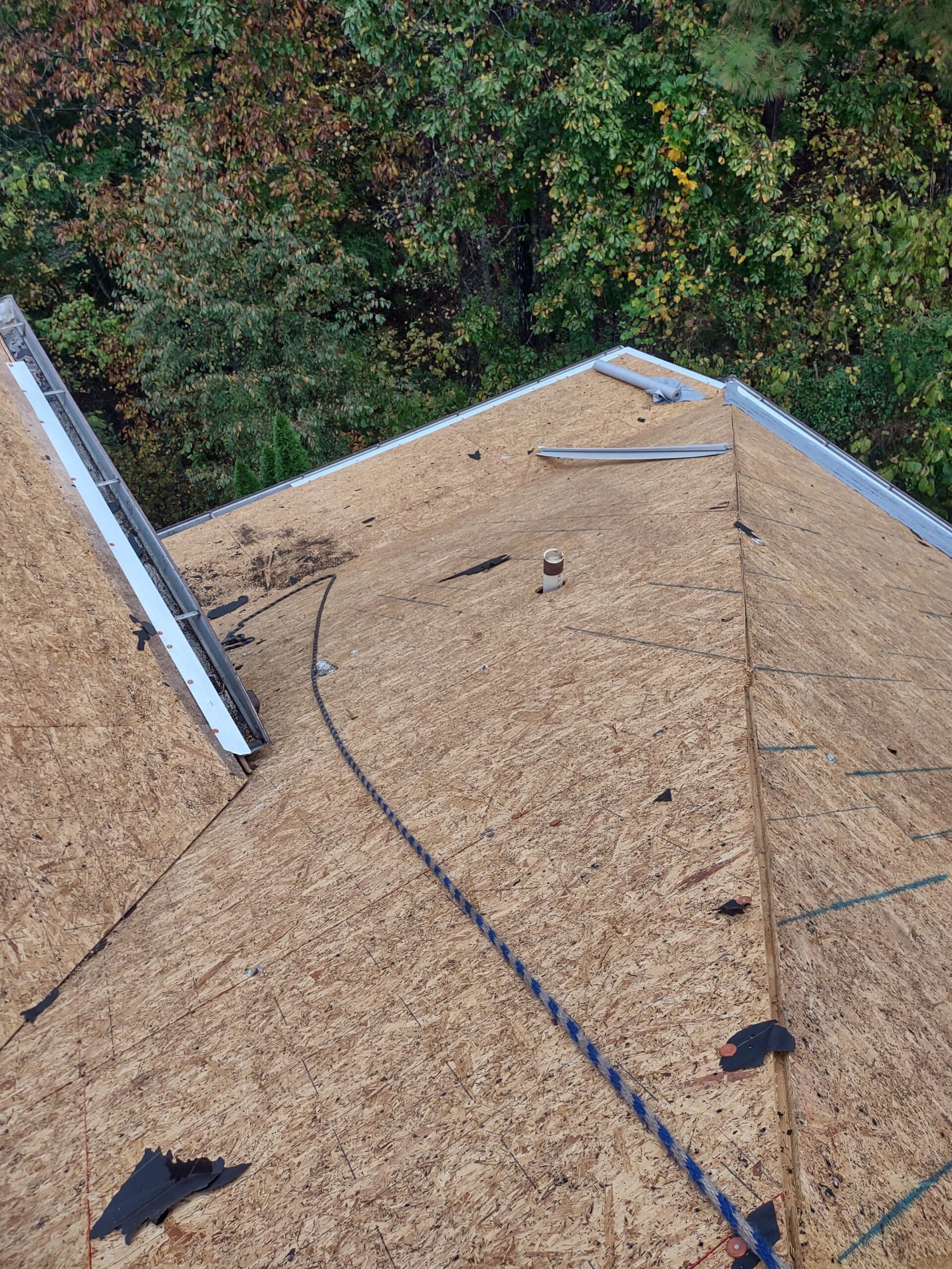 Before Roofing Installation — Pelham, AL — Supreme Roofing & Renovations