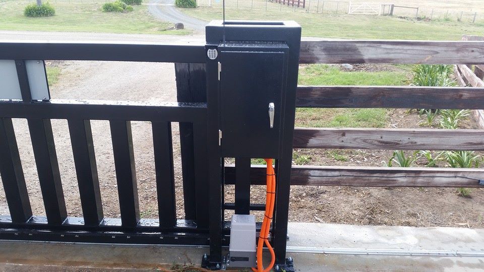 Welded Black Gate — Engineering and Powdercoating in Ballarat, VIC