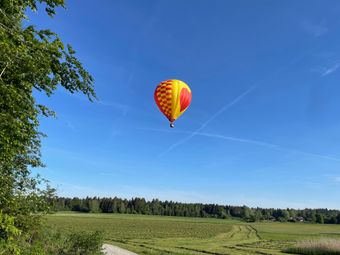 Preis Ballonfahrt bei Ballonfahrten-mit-Herz zwischen München und Chiemsee.