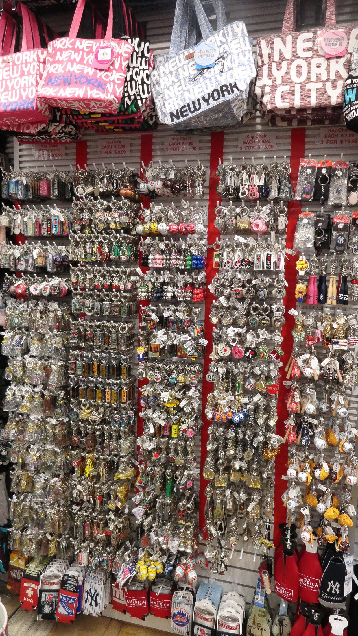 Souvenir Shop New York, NY Little Italy Gifts Center