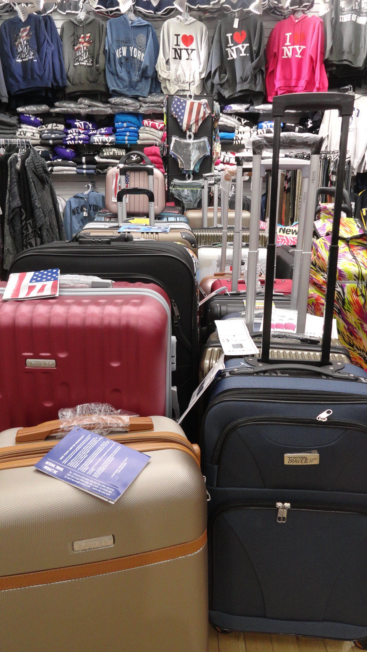 Italian Memorabilia New York, NY Little Italy Gifts Center