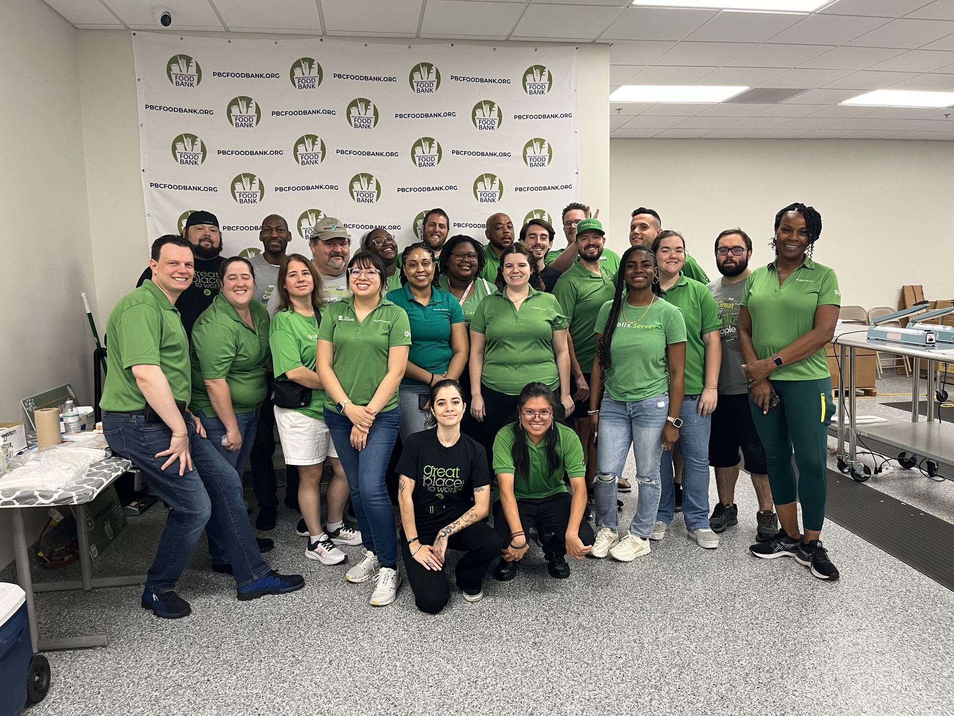 Publix super markets volunteers