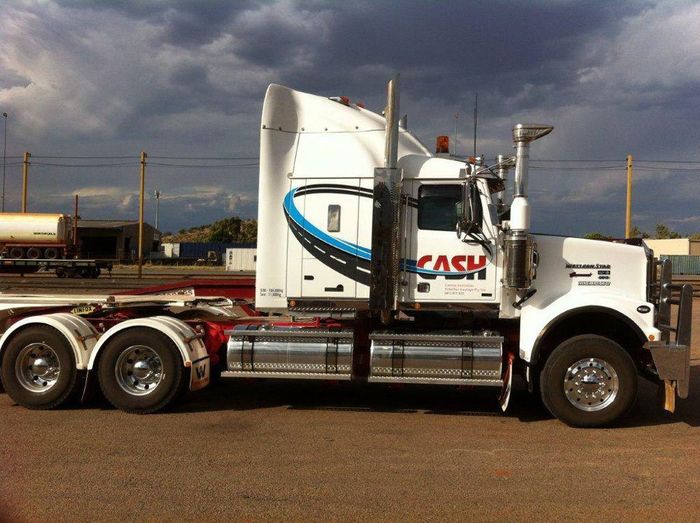 CASH Truck Side View — Central Australian Sidelifter Haulage In Braitling NT