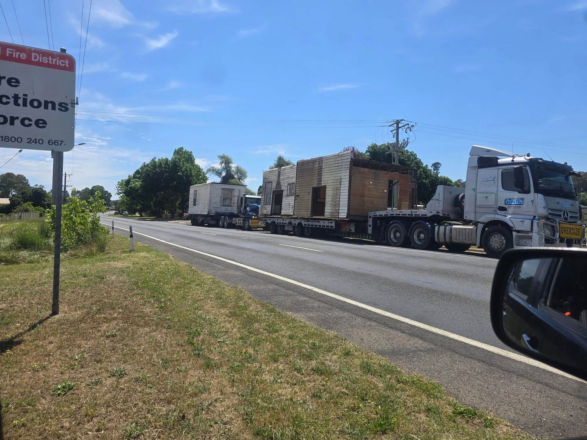 Large Transport Transporting Small Home — Towing in Ballarat , VIC