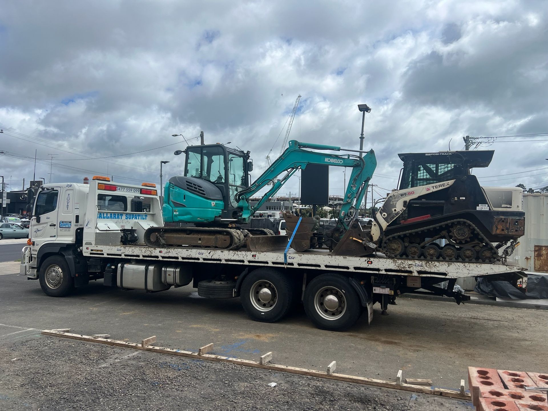 A Close Up of a Trailer Hitch Attached to a Truck — Ballarat Supatilt in Delacombe, VIC