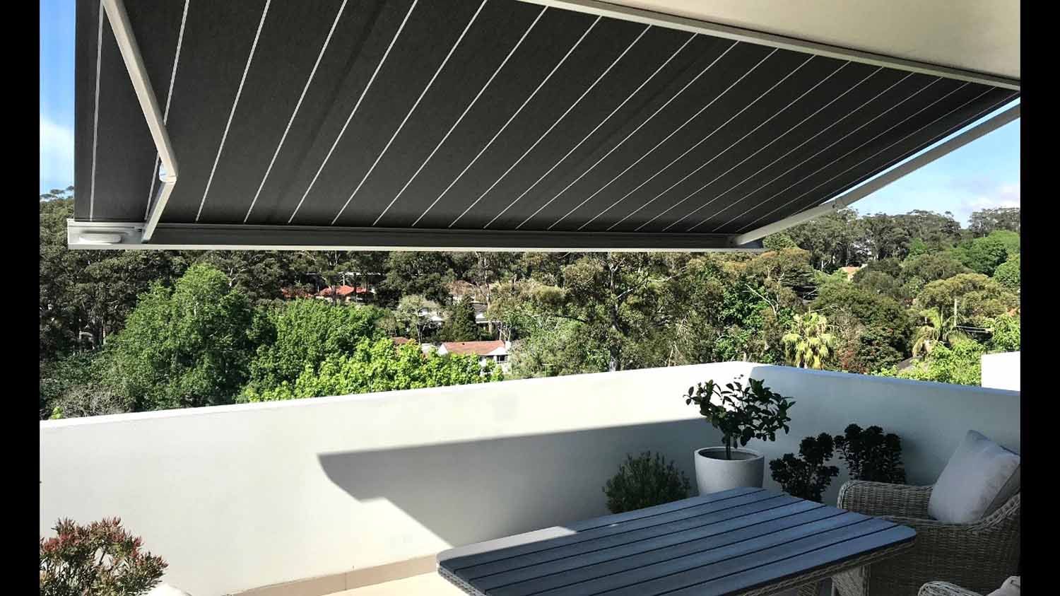 Black full cassette awning | Sydney, NSW | Sunmaster Australia