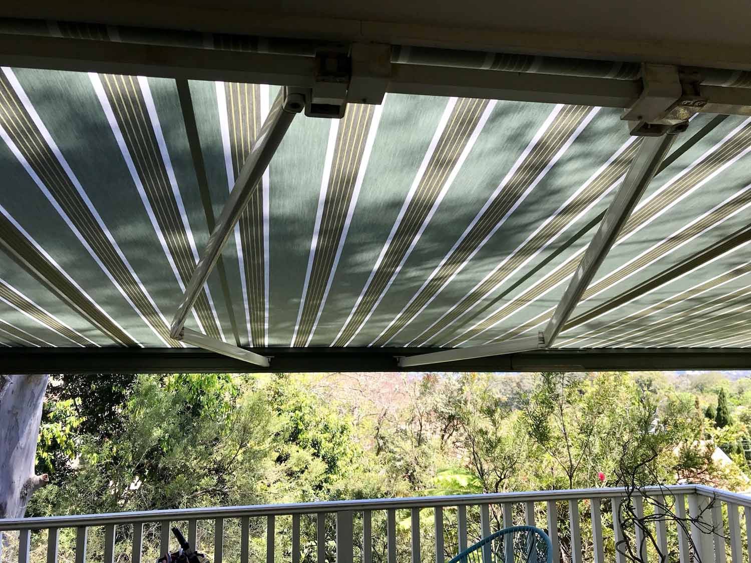 A green and white striped awning | Sydney, NSW | Sunmaster Australia