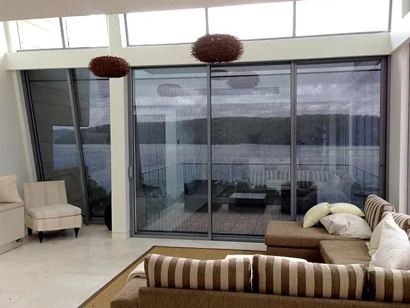 Garage roll screen blind | Sydney, NSW | Sunmaster Australia