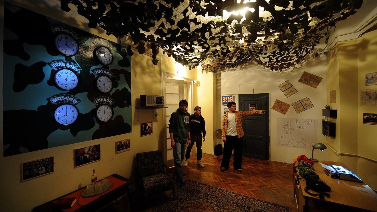 escape room image