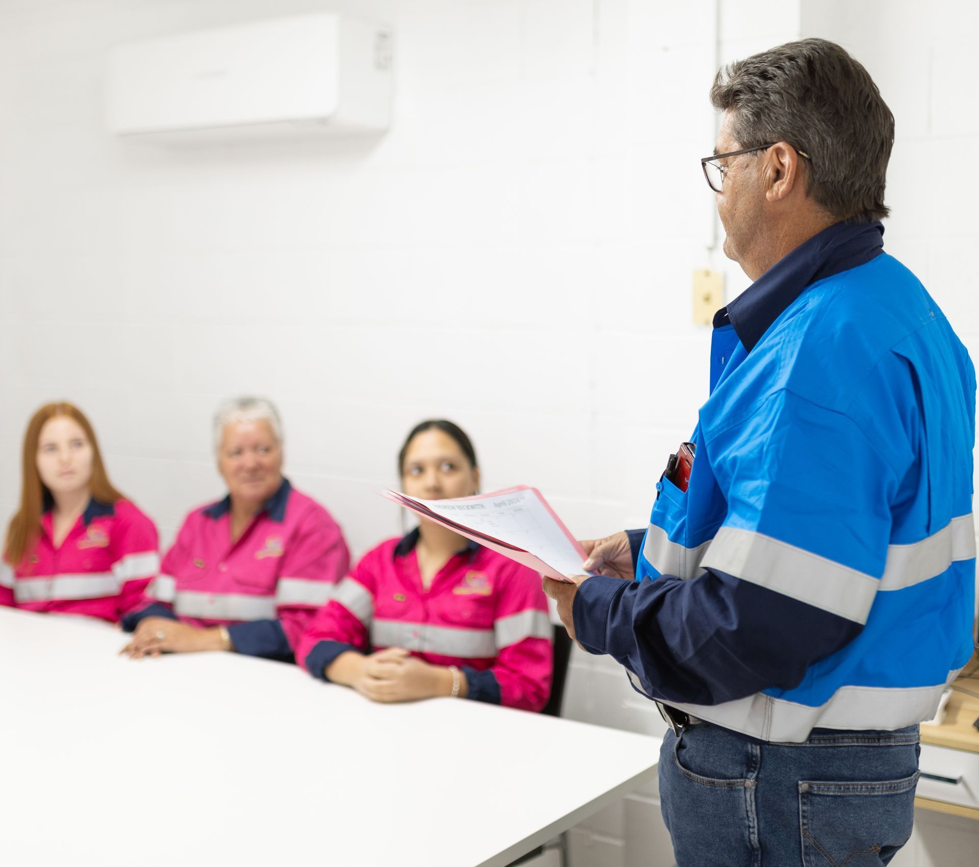 TRAINER & ASSESSOR