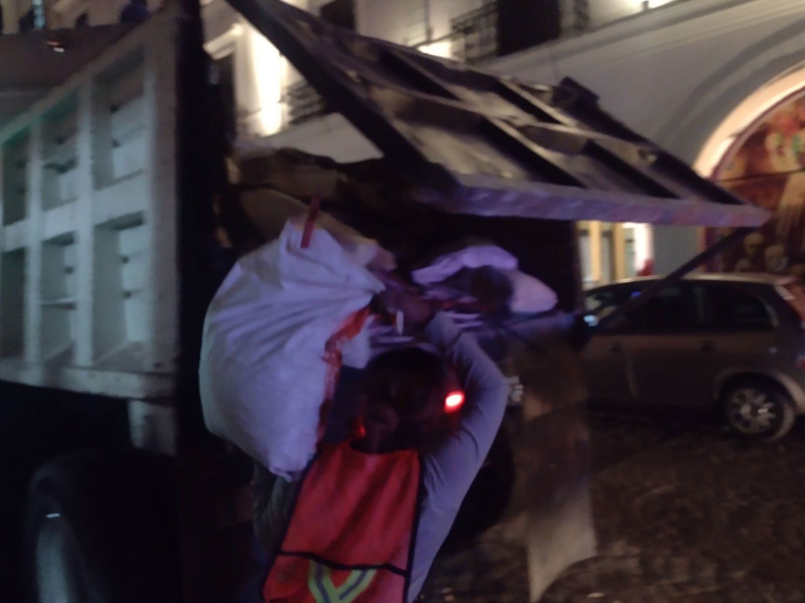 RST MAQUINARIA Y RETIRO DE ESCOMBROS 