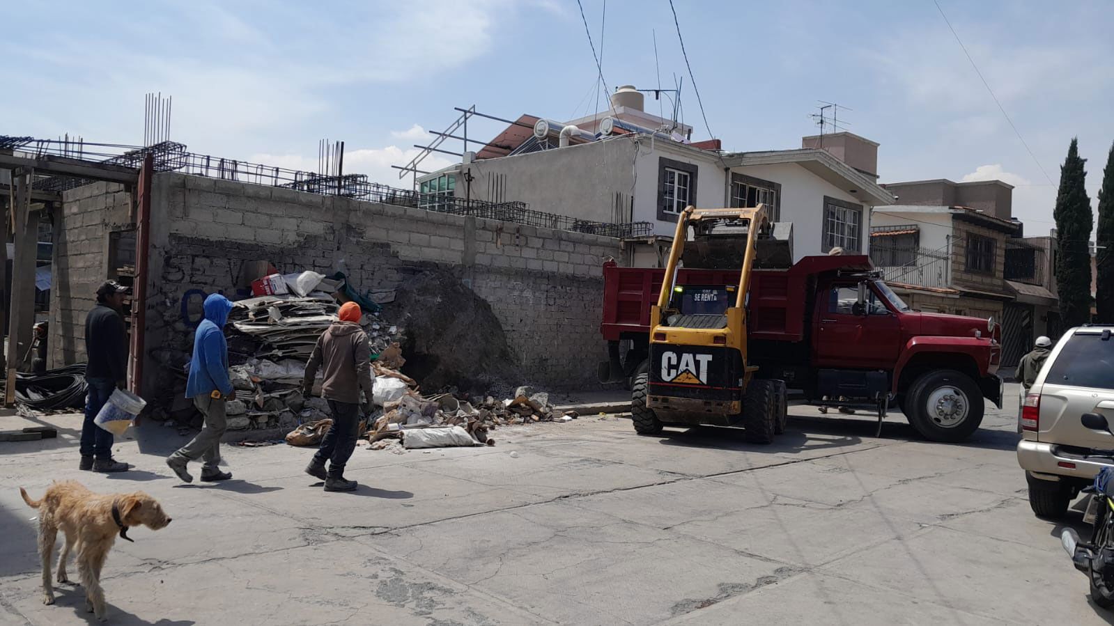 RST MAQUINARIA Y RETIRO DE ESCOMBROS 