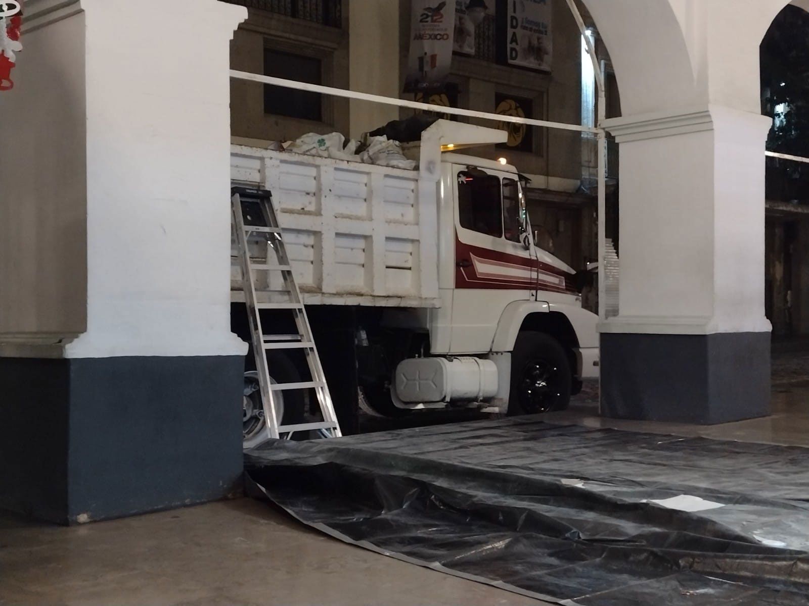 RST MAQUINARIA Y RETIRO DE ESCOMBROS 