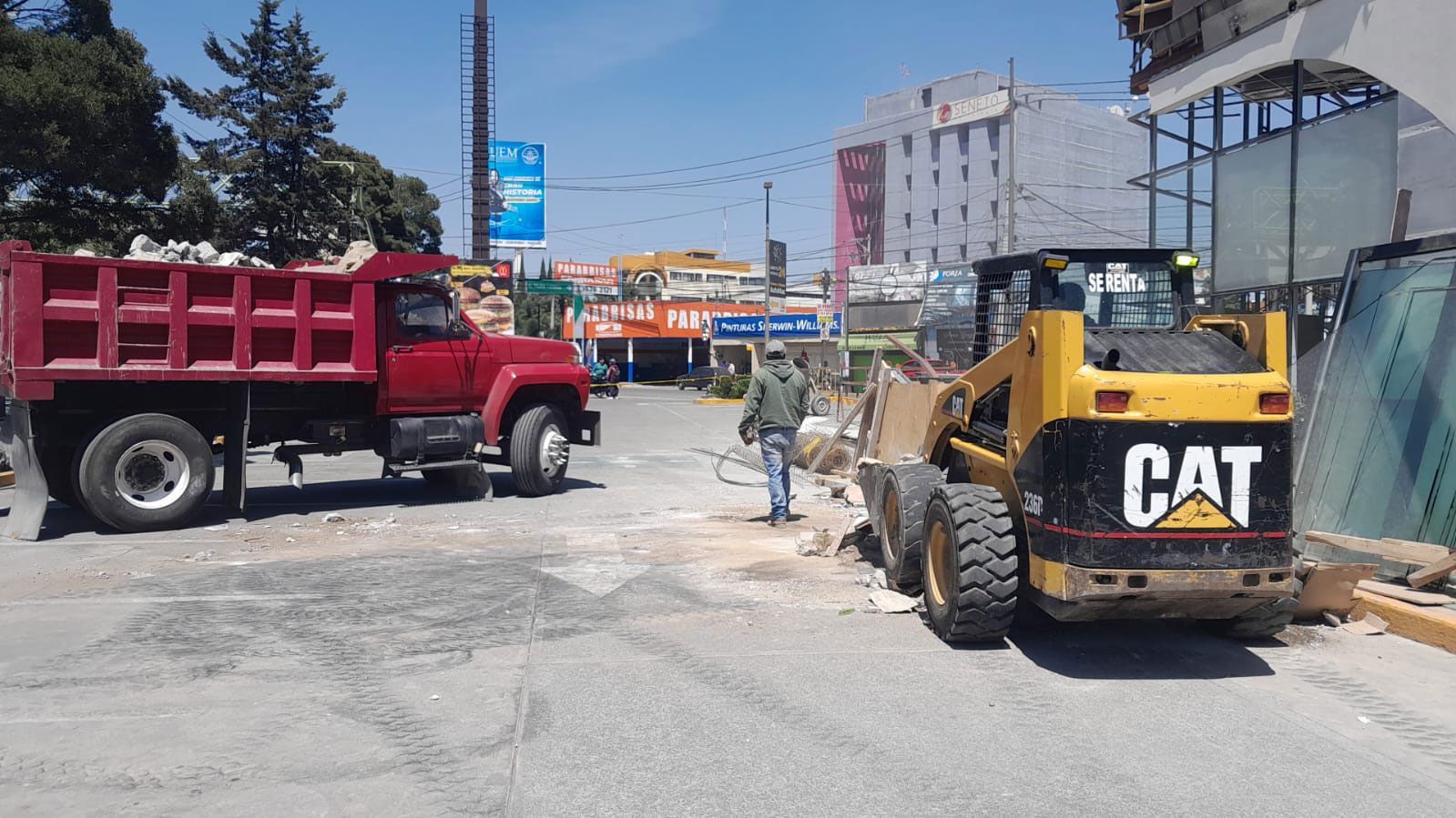 RST MAQUINARIA Y RETIRO DE ESCOMBROS 