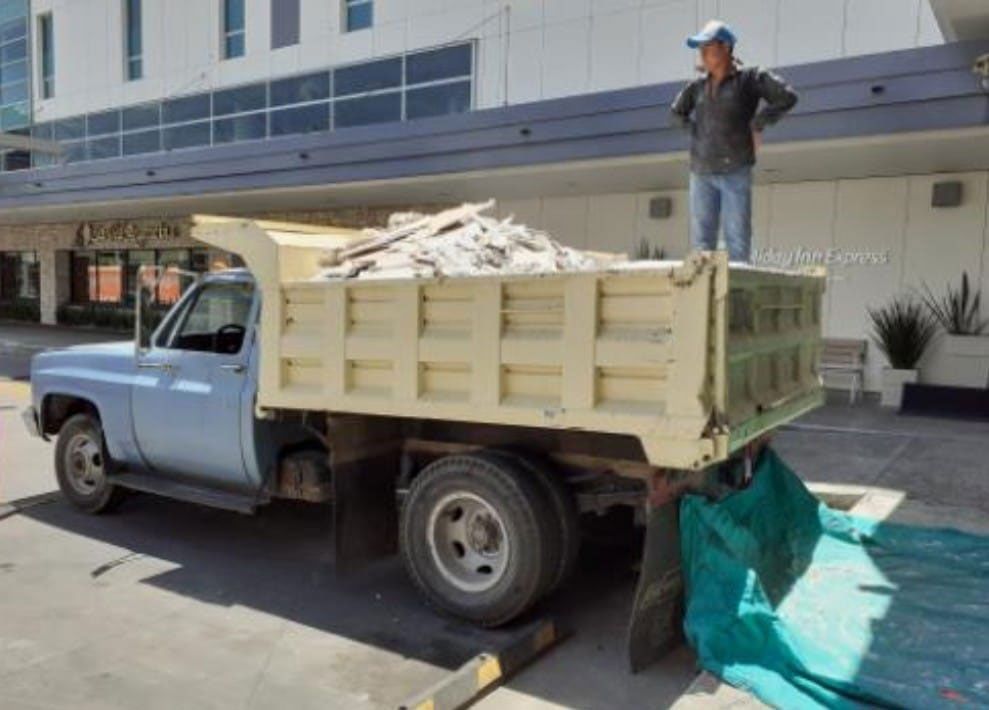 RST MAQUINARIA Y RETIRO DE ESCOMBROS 