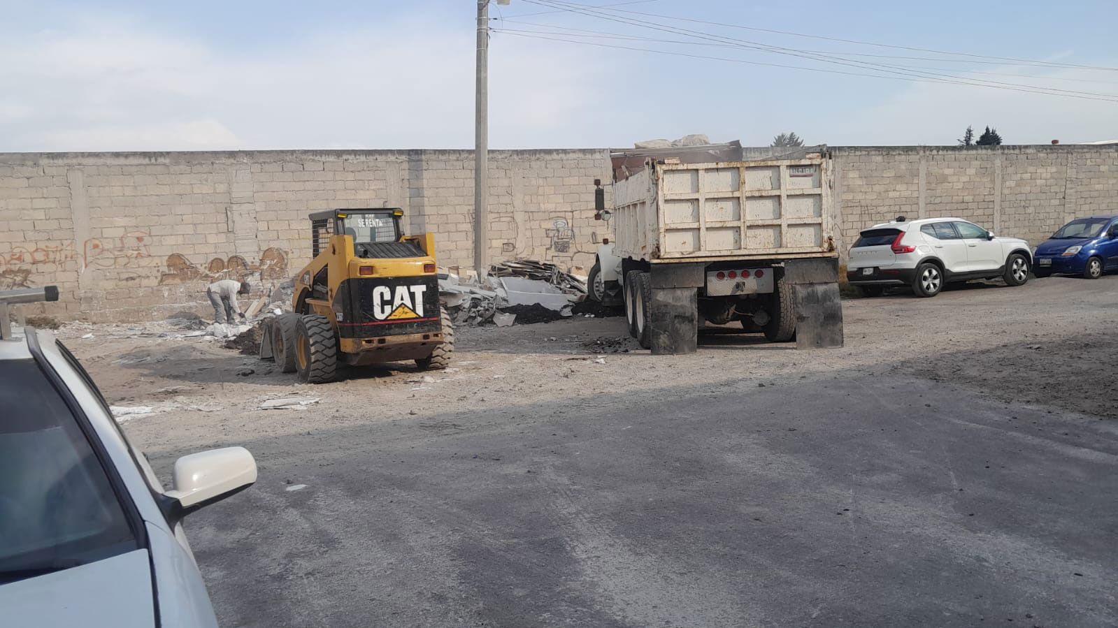 RST MAQUINARIA Y RETIRO DE ESCOMBROS 