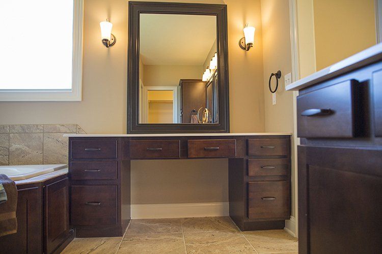 A Wooden Mirror Display Constructed by Hansman Custom Homes in Columbia, MO