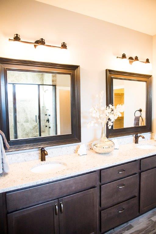 Give Your Columbia, MO Bathroom a New Mirror & Sink With Hansman Custom Homes