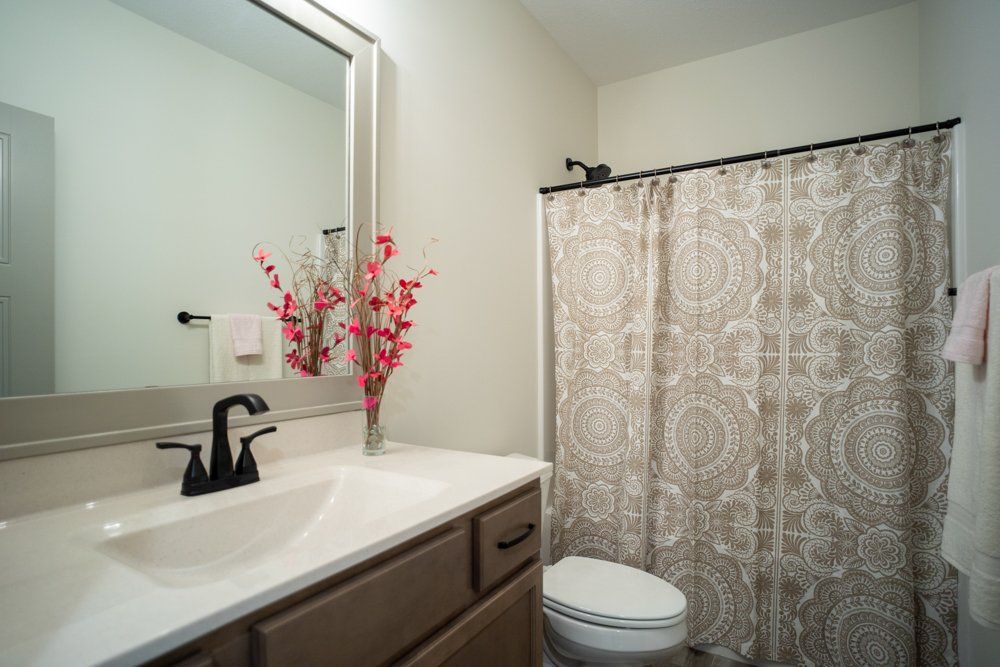 Quaint Bathroom & Shower From Hansman Custom Homes in the Columbia, MO Area