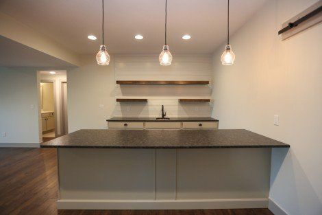 See Hansman Custom Homes' Portfolio of Custom-Built Wet Bars in Columbia, MO