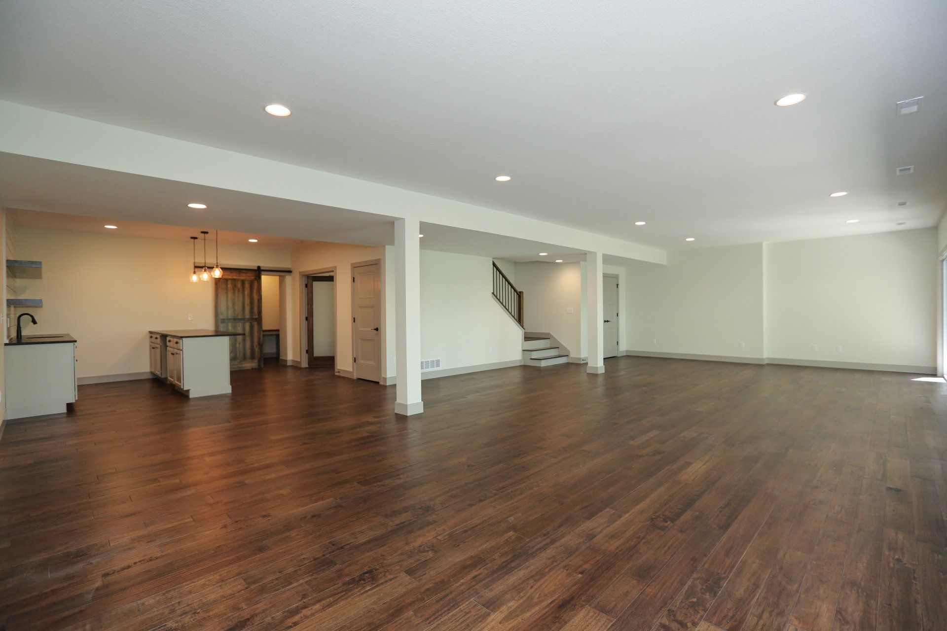 A custom family room designed by Hansman Custom Homes in the mid-Missouri area.