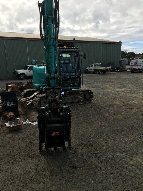 CTS Kobelco Excavator