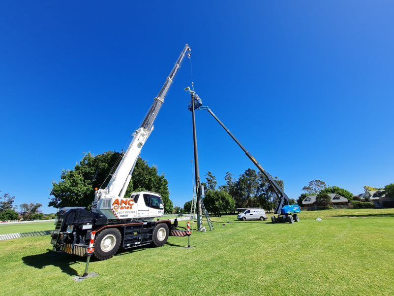 Mobile Crane Hire in Sydney