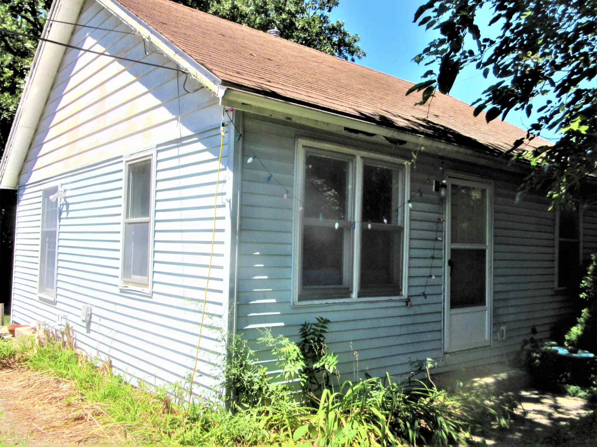 306 And A Half W Maple — Champaign, JL — Renewal Development Inc