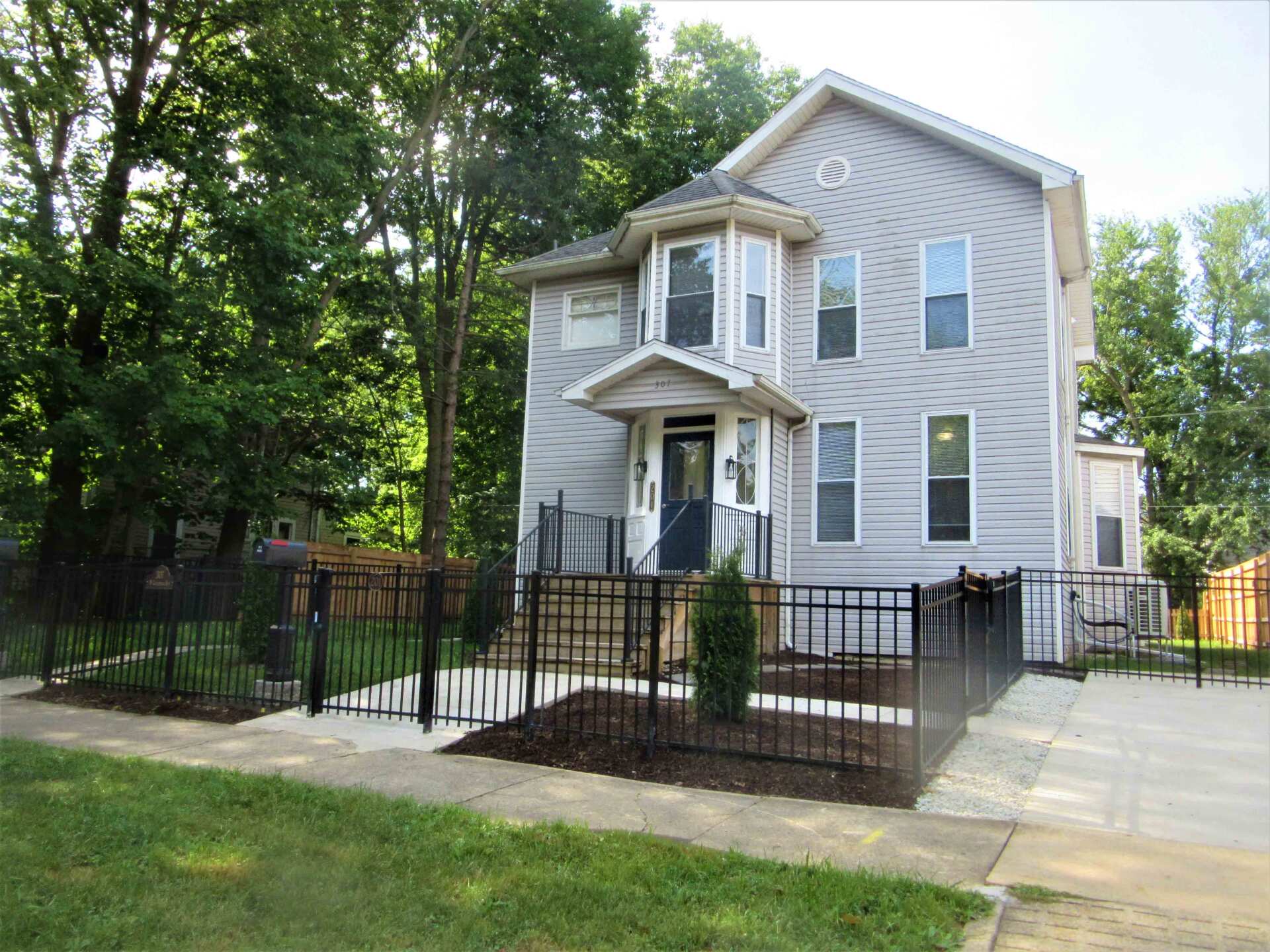 307 W Columbia — Champaign, JL — Renewal Development Inc