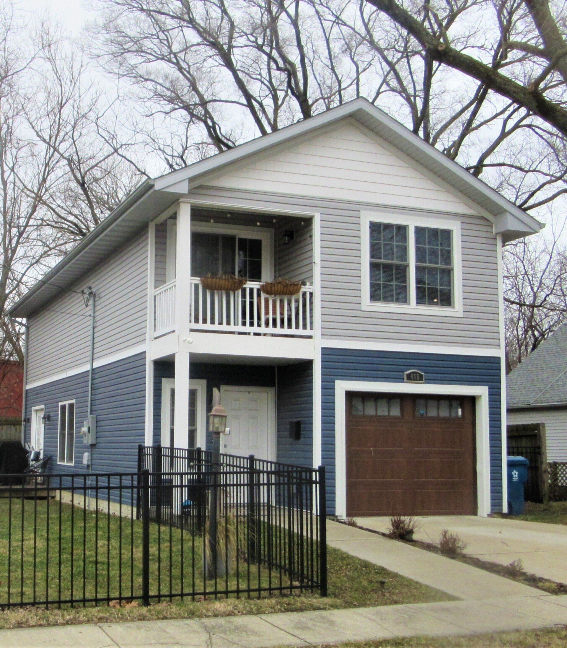 408 W Maple — Champaign, JL — Renewal Development Inc