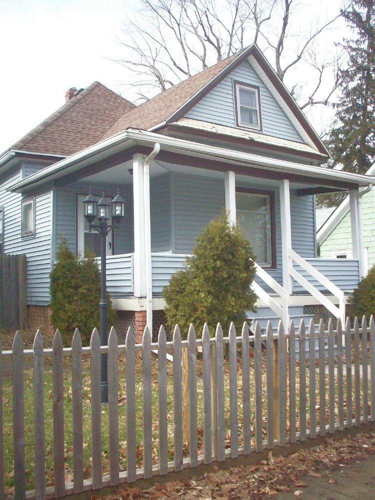 605 ½ N. State — Champaign, JL — Renewal Development Inc