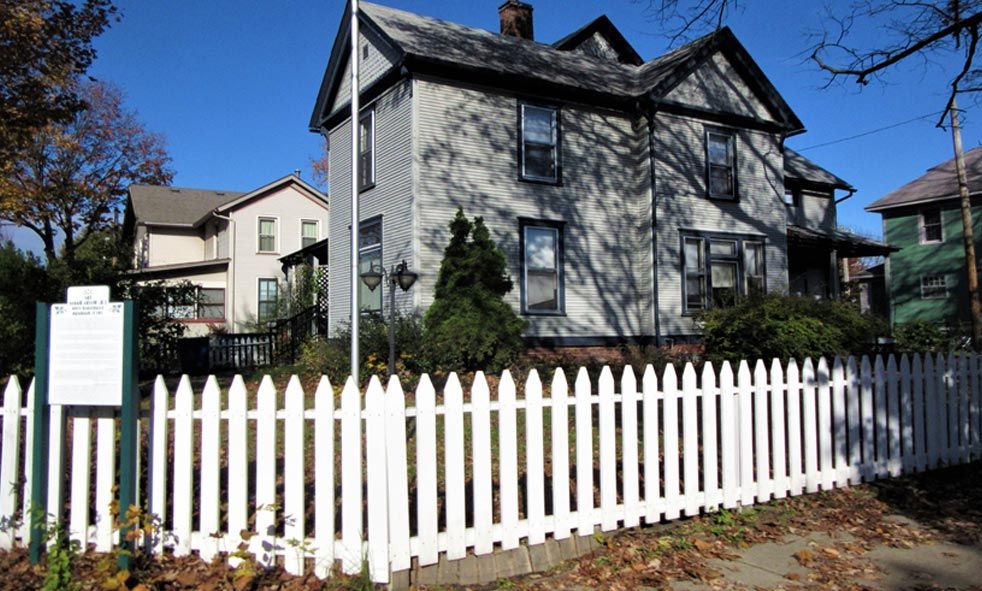 701 N Randolph House — Champaign, JL — Renewal Development Inc