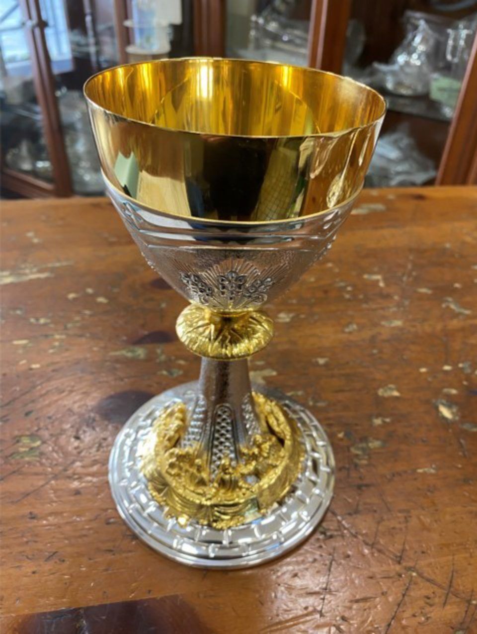 Coppa dorata e argento