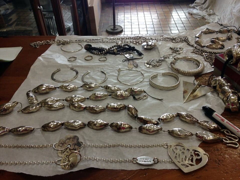 Oggetti in argento restaurati