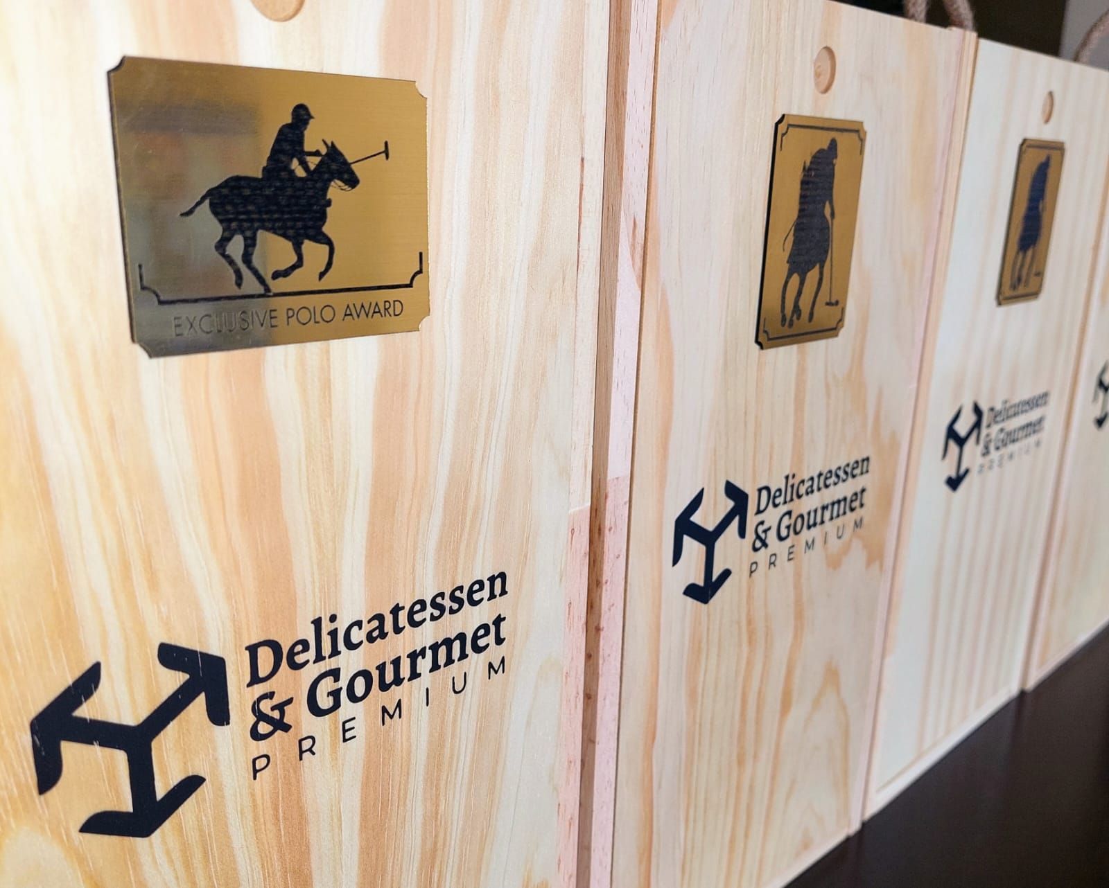 Delicatessen & Gourmet Premium