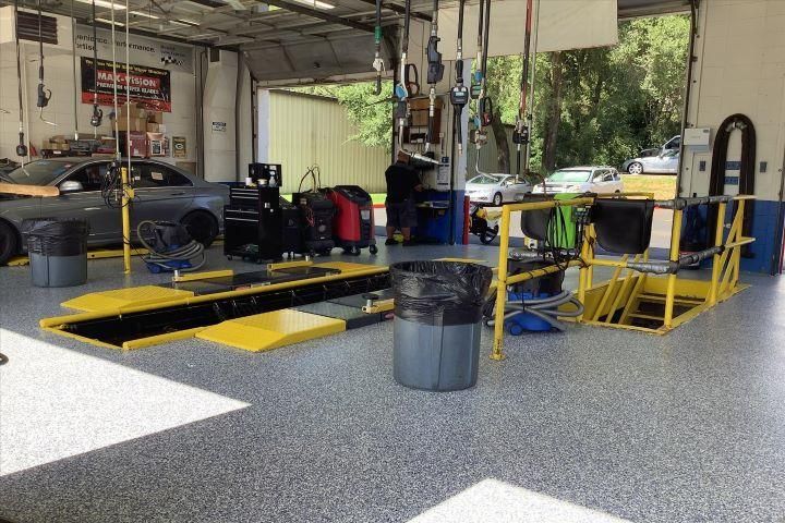 Inside Charlie Car Care & Lube in Elgin, IL