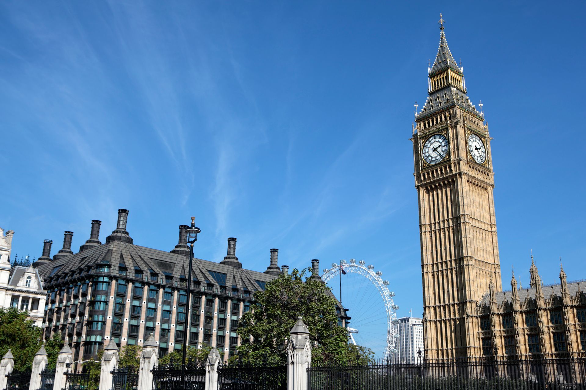 Parliament Labour and conservatives