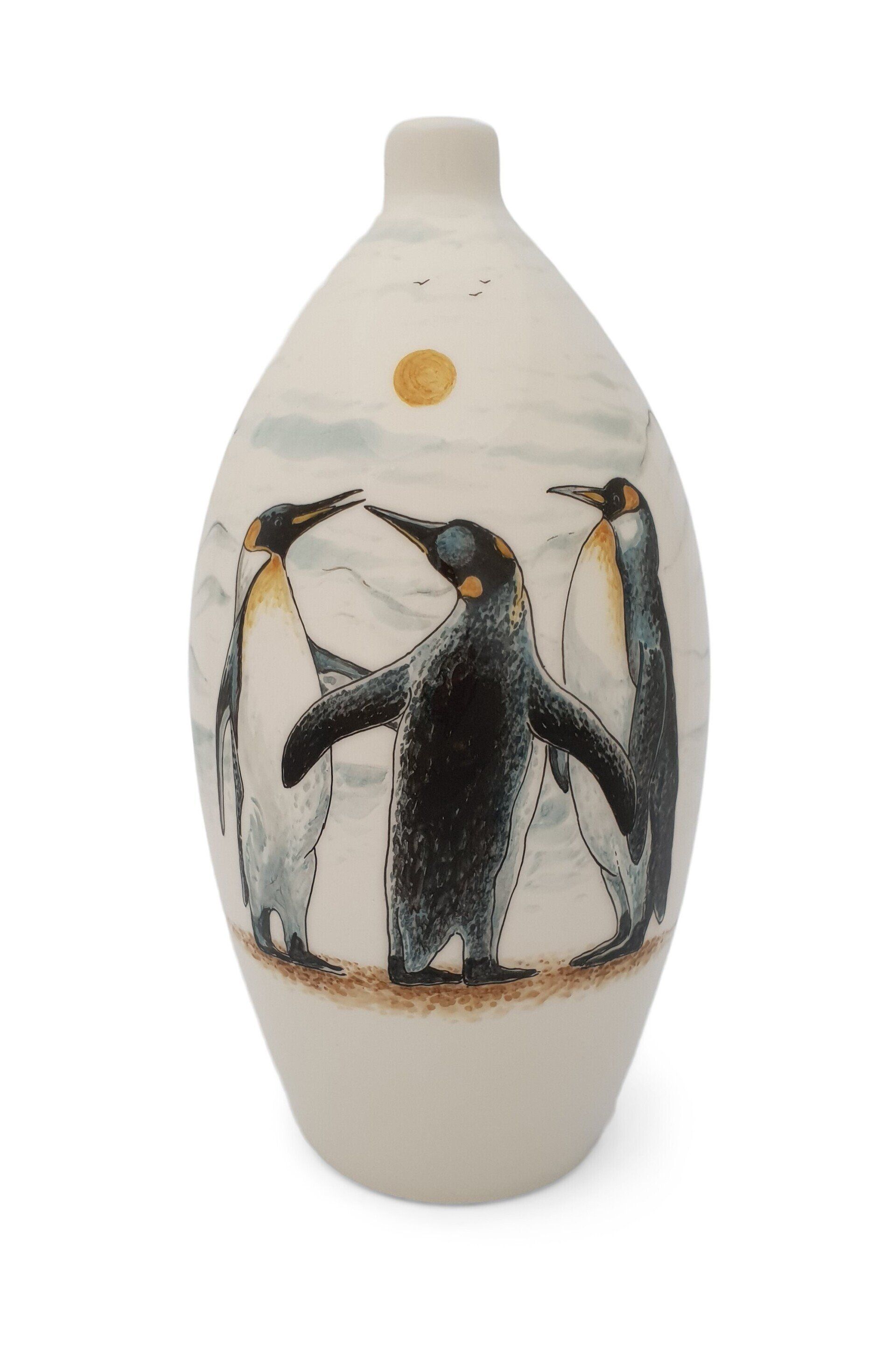 Urn Pinguins hand beschilderd