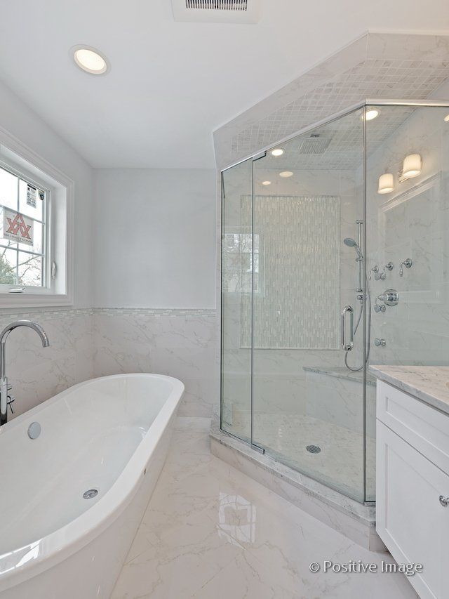 North Fernandez - Master Bathroom