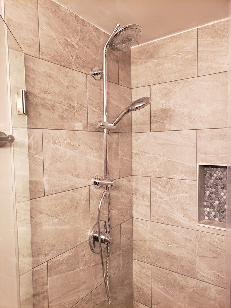 Kimball Residence - American Standard Versa Shower