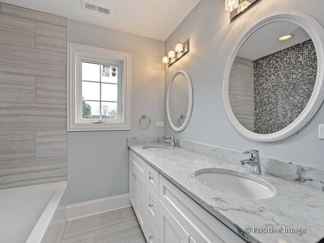 North Fernandez - Bathroom Vanity