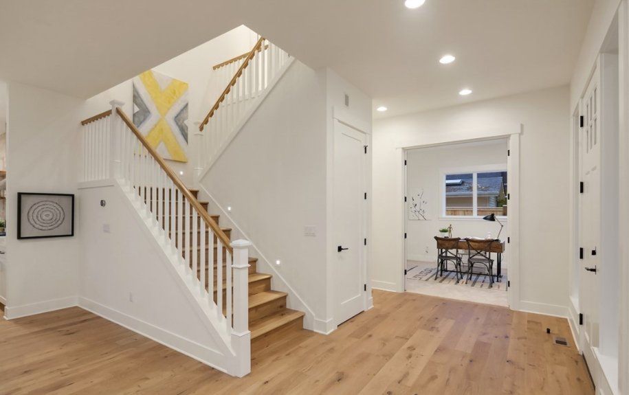 Gamut360 Burn 11345 - Office and Stairway