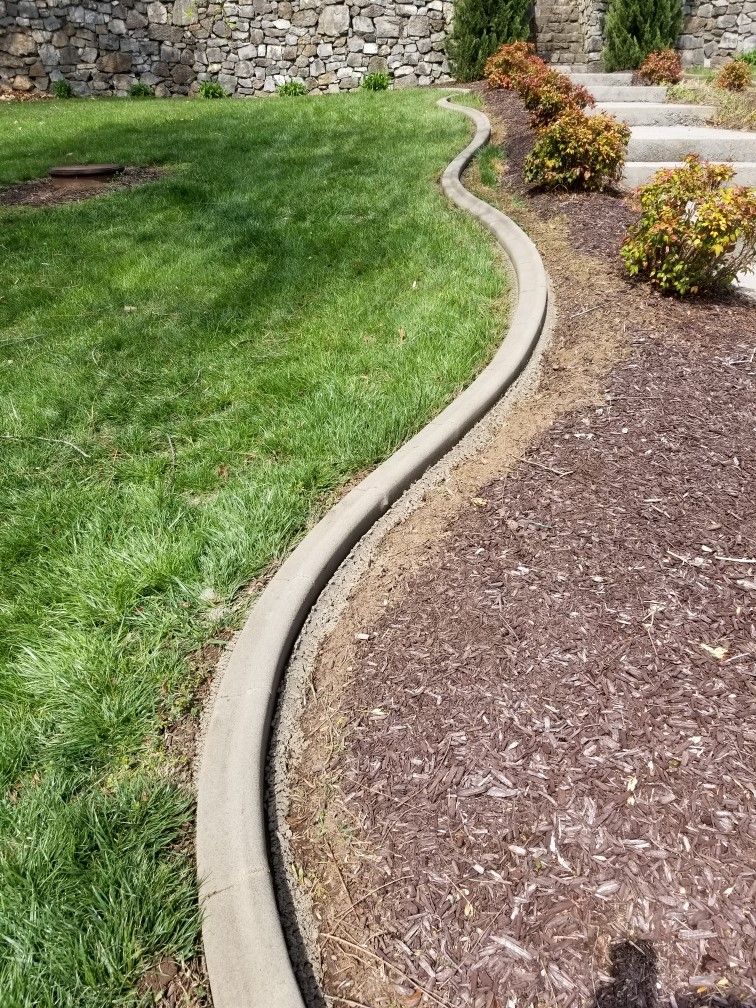 Residential Concrete Border  - Glade Hill, VA - Creative Curbs Inc