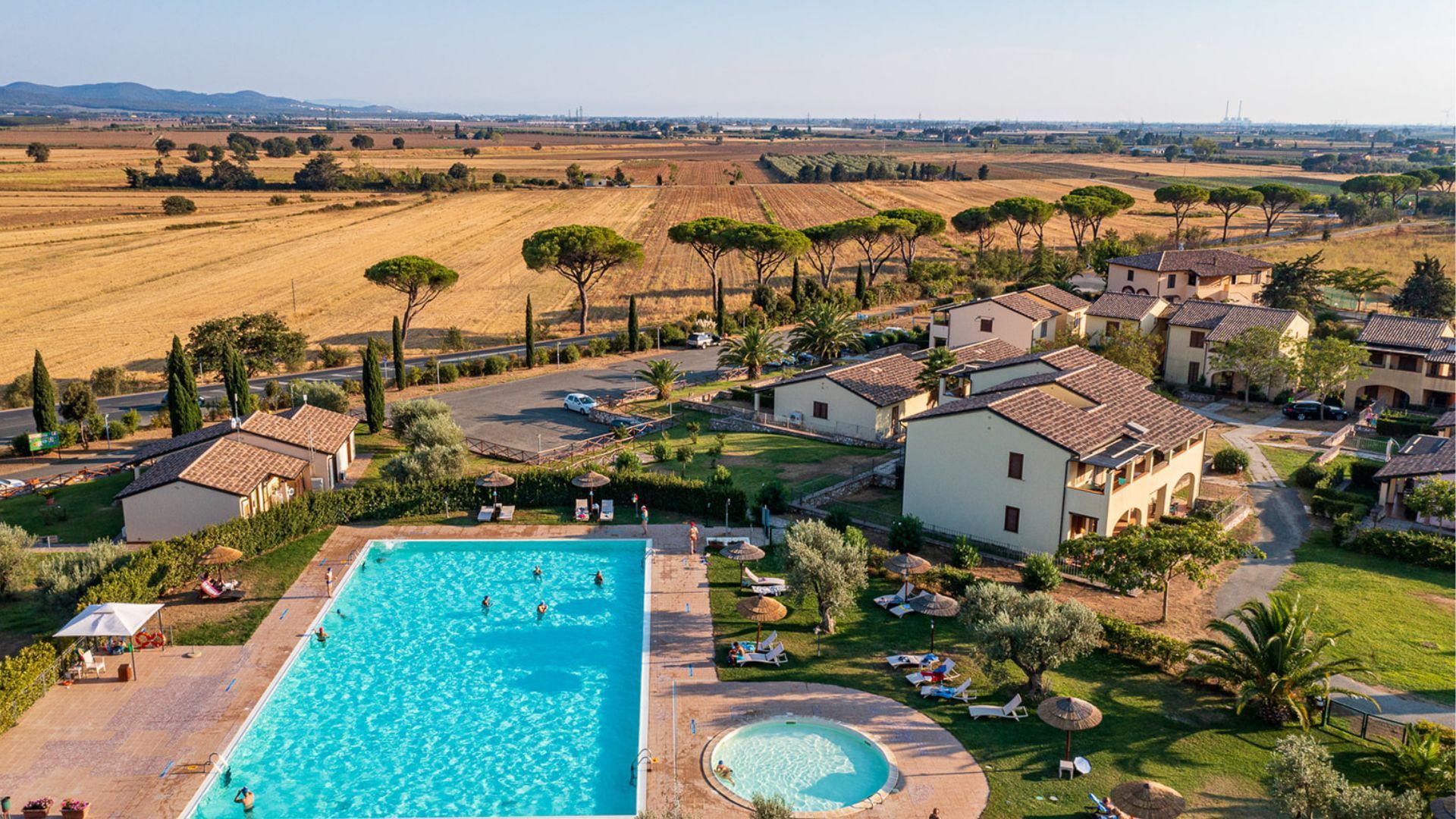Trilocale in residence con piscina nel cuore della Maremma toscana